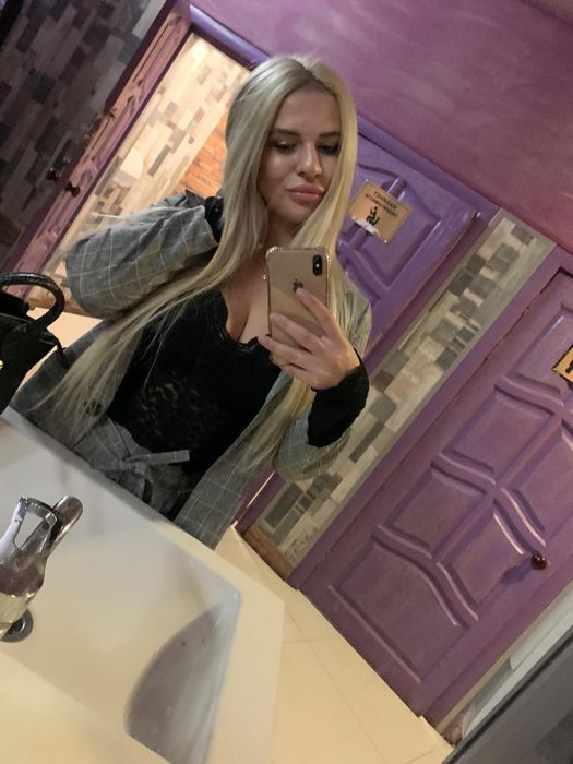 Как клиенты выбирают проституток и как это влияет на индустрию развлечений